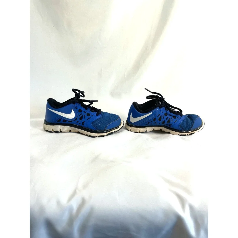 NIKE FLEX 2015 RUN‎ YOUTH BOYS BLUE BLACK WHITE ATHLETIC SHOES SIZE 11Y RUNNING